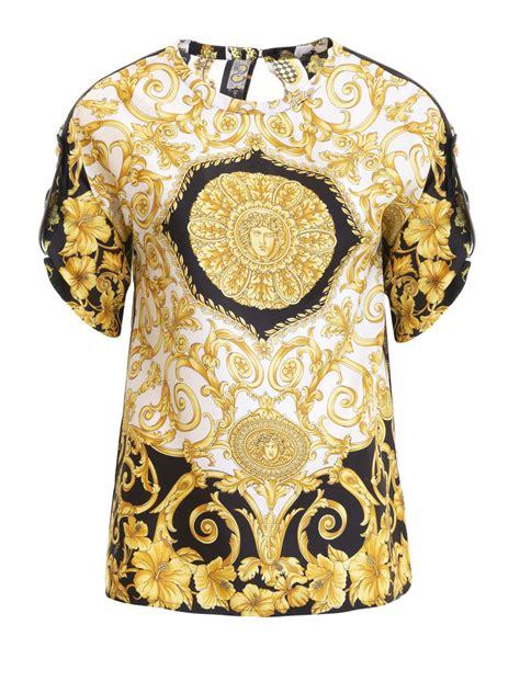 versace gold hibiscus pattern